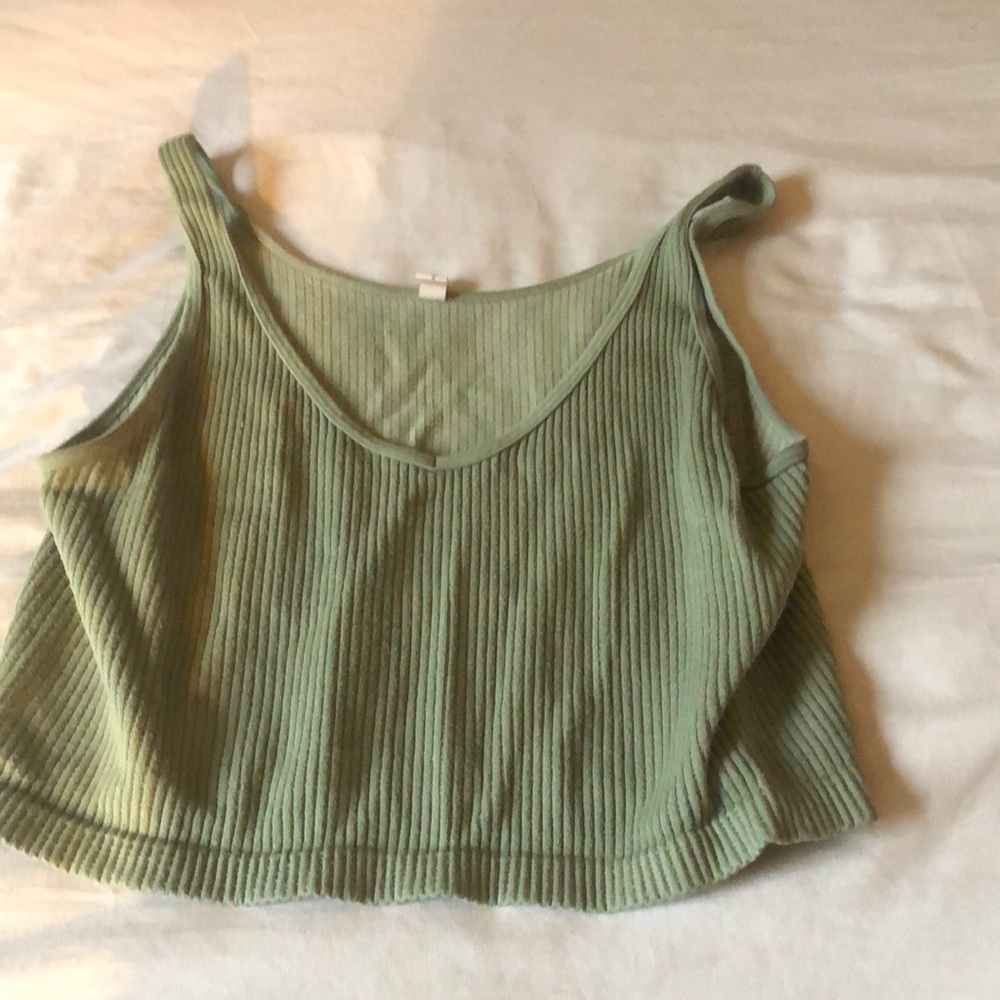 Aero ripped tank